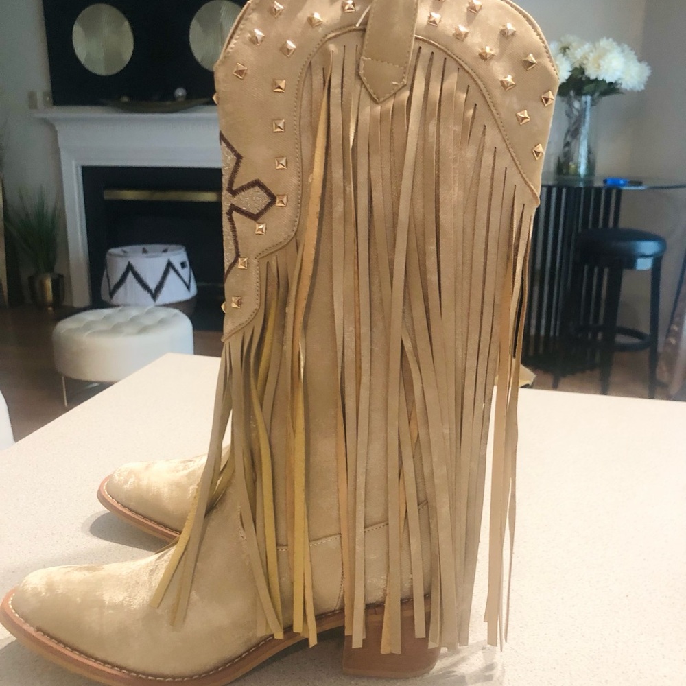 Ladies Brand New Fringed Tan Western Boots with Cross Accent